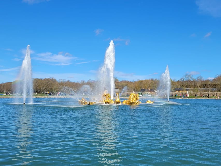 Tour of the Gardens, Palace of Versailles, Plus a Tour of the Seine