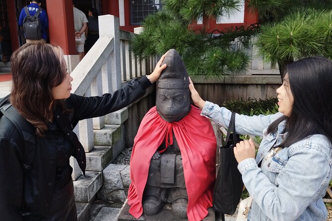Traditional Morning Walking Tour With a Local Guide