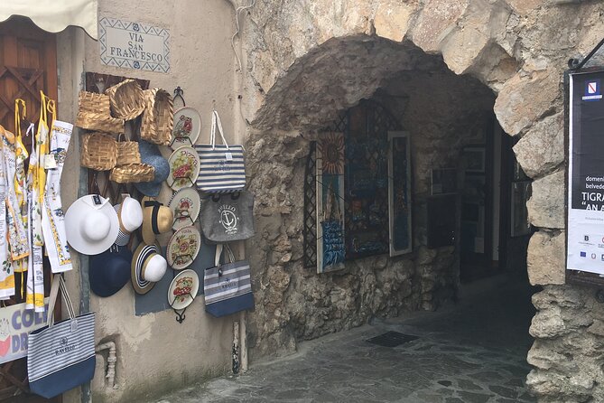Transfer From Naples to Ravello With a Stop at Pompeii or Ravello to Naples