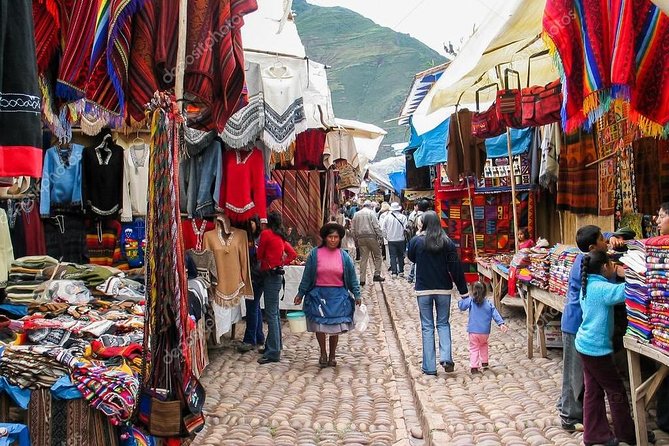 Transportation> Cusco – Ollantaytambo Visiting Pisac Ruins and Pisac Market.