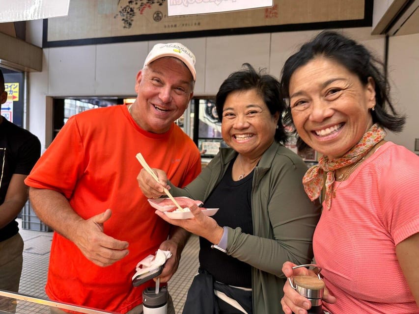 Tsukiji Market Food-Hopping Tour – 3hours