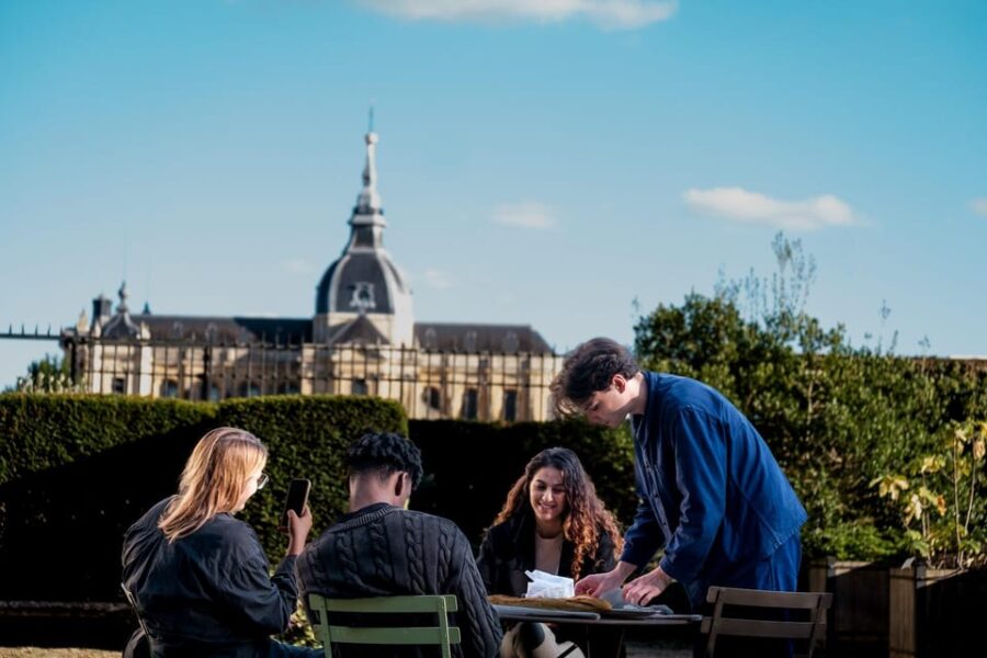 Versailles: Farmers Market Food Tour by a Culinary School