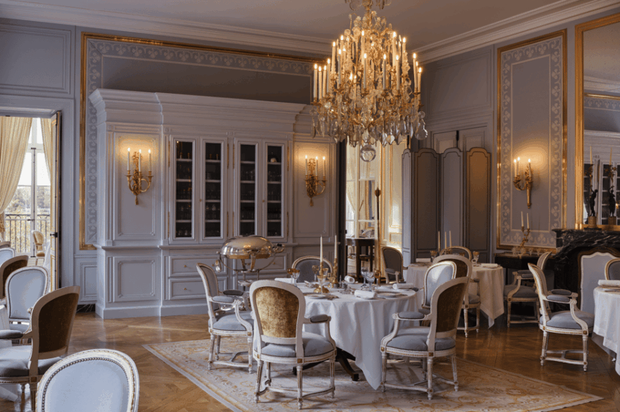 Versailles: Horse-riding, Gastronomy & Castle - Overview of the Experience