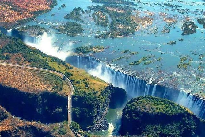 Victoria Falls Historical Bridge Tour !