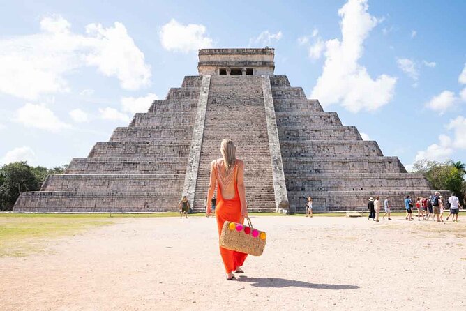 VIP Tour to Chichén Itza, Hubiku & Ik Kil. Lunch and Transportation Included