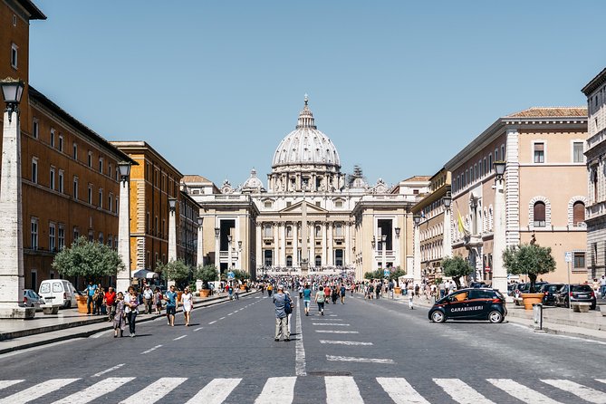 Visit the Vatican Museum in Private Skipping the Line