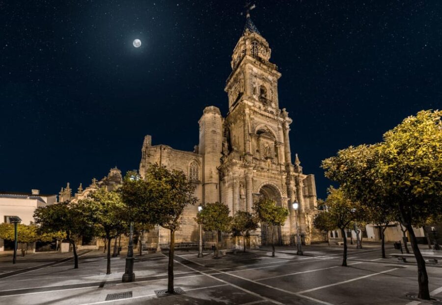 Visit to the Cathedral of Jerez and the Church of San Miguel