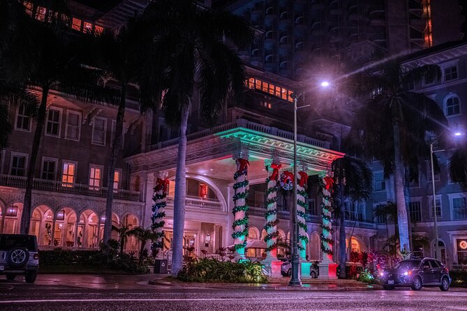 Waikiki Ghosts Haunted Walking Tour Review - Insights Into the Tour Guide and Staff