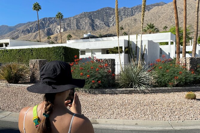 Walking Palm Springs Twin Palms Private Tour