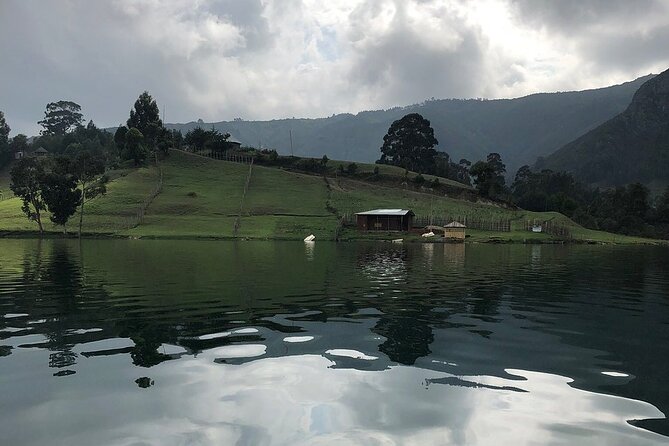 Wenchi Crater Lake Day Trip
