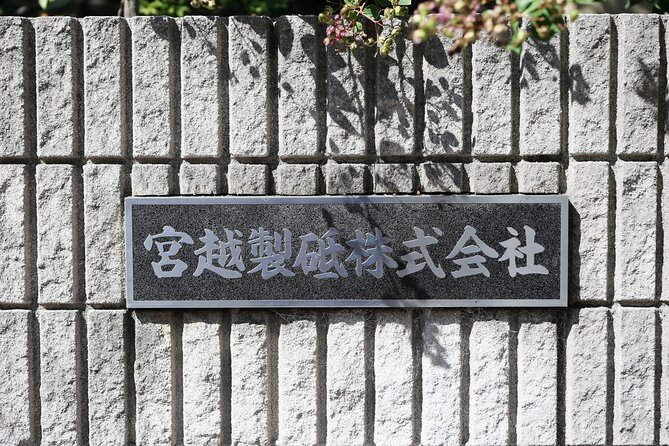 Whetstones Factory Tour and Knife Sharpening Experience