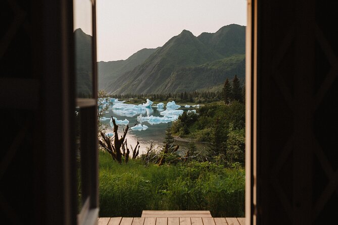 24Hour Bear Glacier Yurt Stay - Key Points