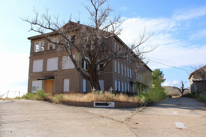 3-Hour Tour - Warren, Old Bisbee, Lowell, Open Pits - Meeting and Pickup