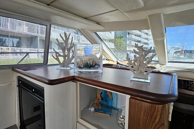 Bayside Marketplace Miami Private Yacht Excursion - Key Inclusions and Amenities