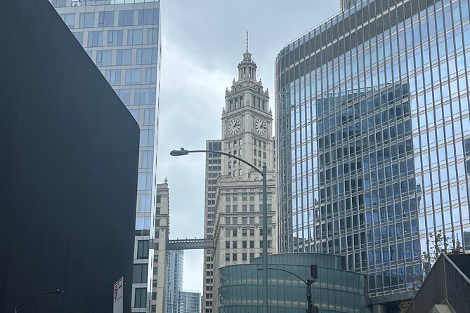 Chicago Hauntings Original Ghost Walk Review - Exploring the Route and Key Stops