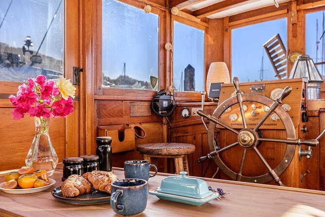 Cruise San Francisco Bay on a Century Old Sausalito Yacht - Schedule and Availability