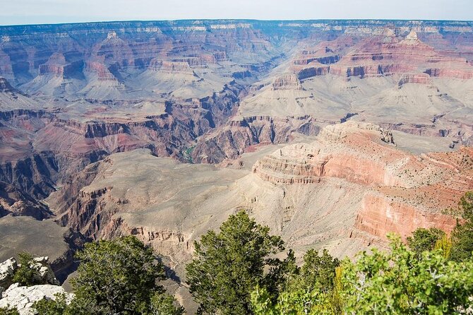 Day Tour of The Grand Canyon South Rim - Lunch and Refreshments