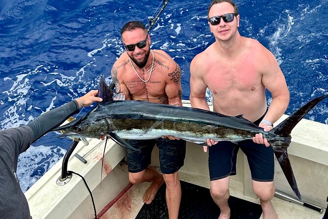 Full Day Sport Fishing Charter Honolulu Review - Key Inclusions and Amenities on the Boat