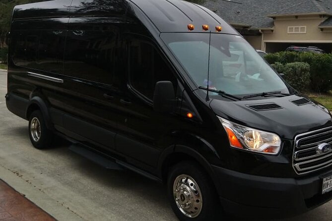 Galveston to Houston Transportation Review - Details on Vehicle Capacity and Luggage Allowance