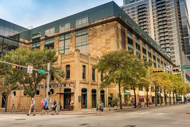 Golden Austin Adventures: A Senior's Walking Delight Tour - Meeting and End Points