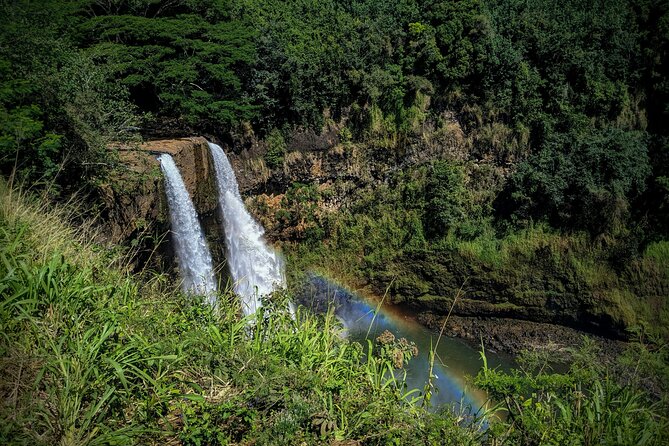 Kauai Island Private Guided Movie Tour Review - Tour Inclusions and Amenities