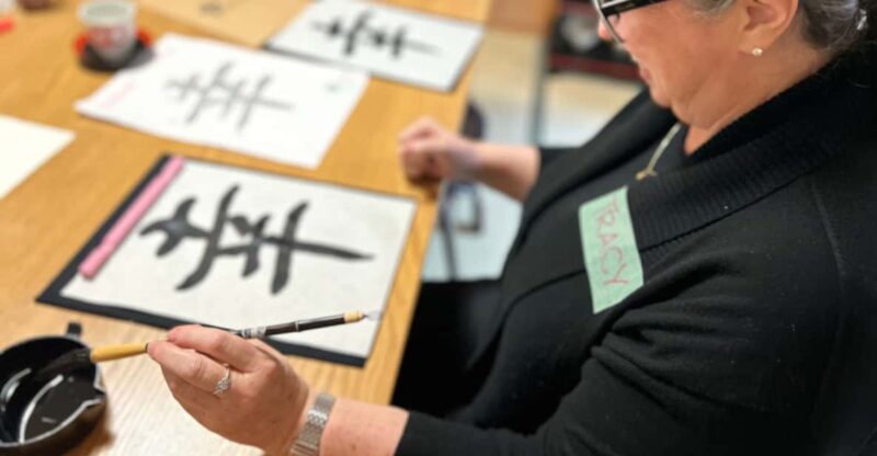 Kyoto: 【PRIVATE】Local Home Visit Japanese Calligraphy Class - Pricing and Duration