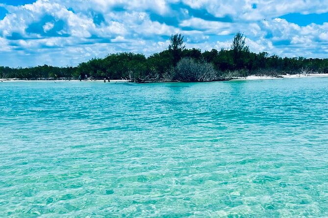 Madeira Beach Pontoon Boat Rental Review - Meeting Point and Start of the Journey