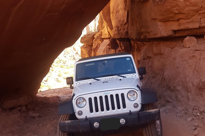 Moab Canyon Driving Tour Review - Meeting Point Details