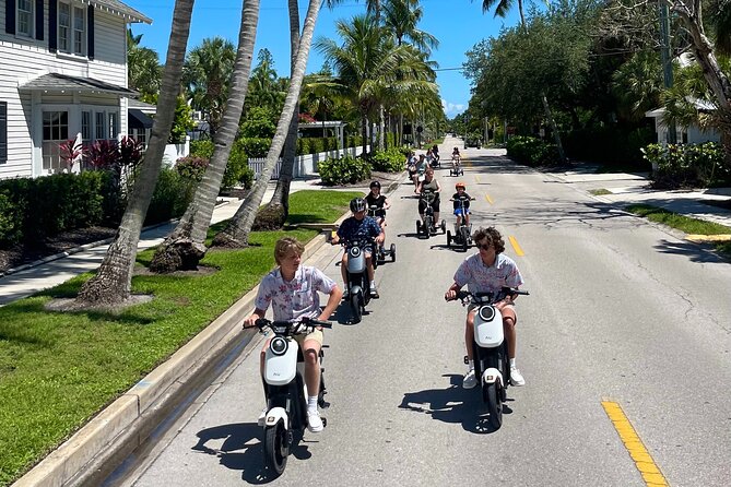 Naples Florida Electric Moped Tour - Family Fun - Easy to Ride - Meeting and Pickup