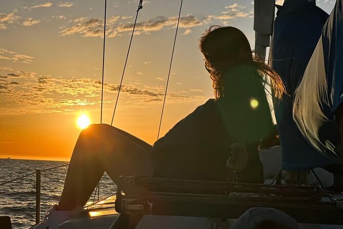 One Hour Cruise Around Marina Del Rey on a Classic Sailboat - Meeting and Transportation