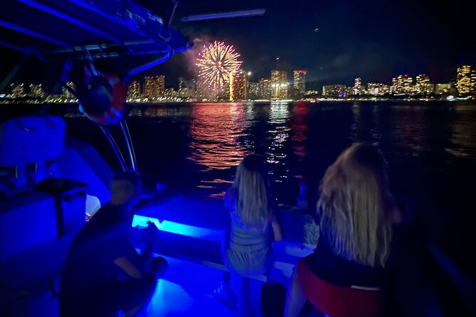 Private Boat and Fireworks Cruise in Waikiki - Inclusions