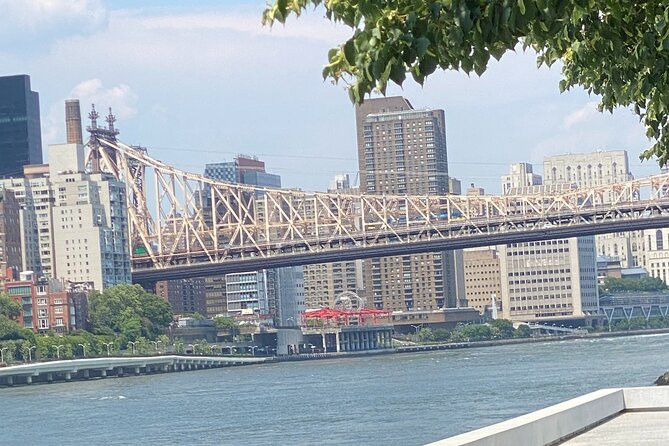 Roosevelt Island: A Self-Guided Audio Tour - Tour Features