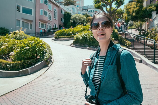 San Francisco Downtown Walking Tour With Cruise Tickets - Highlights of the Sightseeing Cruise