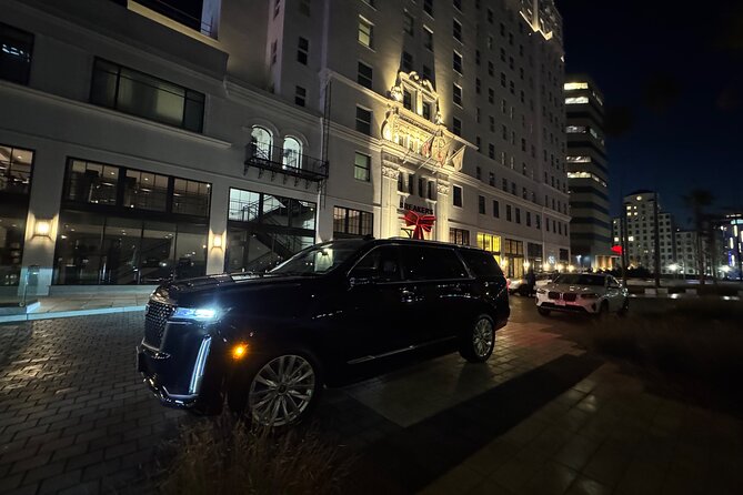 SUV Transportation LAX to Disneyland Resort - Booking Confirmation and Service Availability