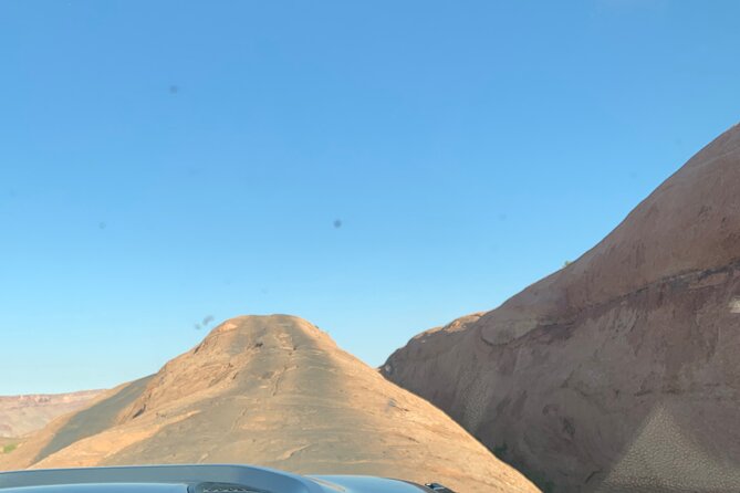 Tip Toe Through Hell Private 4WD Guided Jeep Experience in Moab - Customized Pickup and Comfortable Ride