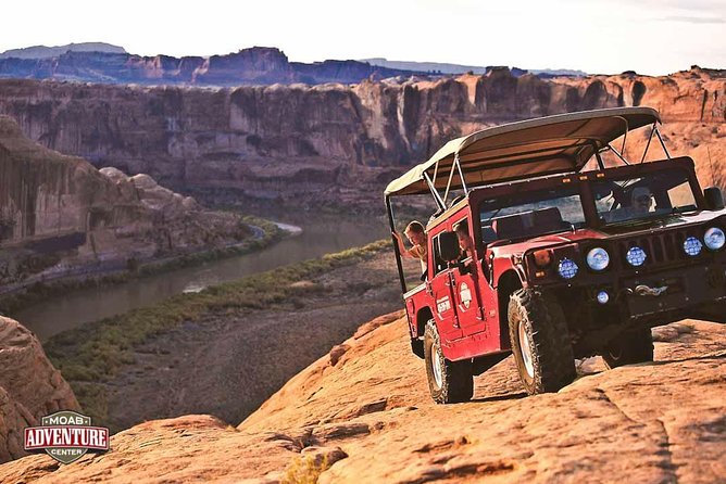 Two-Hour Hummer Safari - Meeting and Pickup