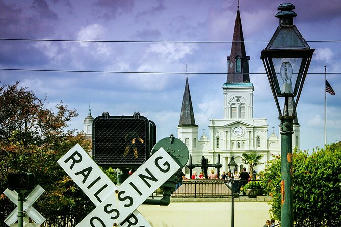Vibrant Vistas: Upper French Quarter Walking Tour - Highlights of the Tour