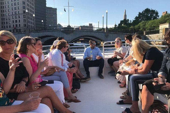 Vineyard Voyages - Floating Wine Tasting - Experiencing the Floating Wine Tasting