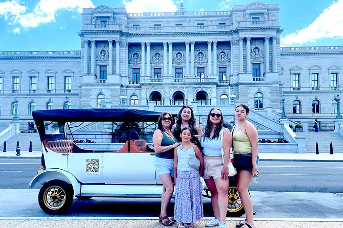 Washington DC Moonlight Tour by Electric Cart or Vintage Car - Meeting and Pickup