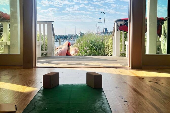 Yoga and National Seashore With Guided Hike Tour - Exploring the National Seashore