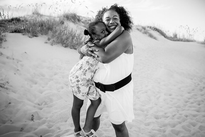 Your Unforgettable Candid Family Photos at the Beach - Tips for Preparing Your Family for the Shoot