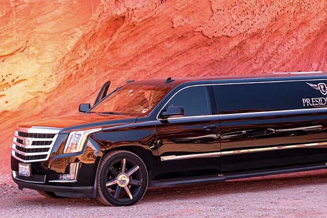 3.5hr Red Rock Limousine Tour With Champagne and Goodies - Key Points
