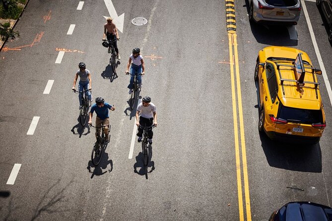 Broadway Bike Tour With Authentic Dutch Bikes Review - Experiencing Brooklyn on Dutch Bikes