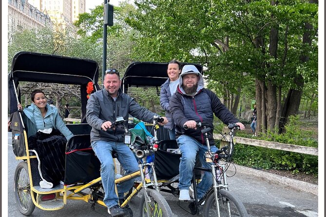 Central Park Guided Pedicab Tour in New York - Professional Guide and Photo Opportunities