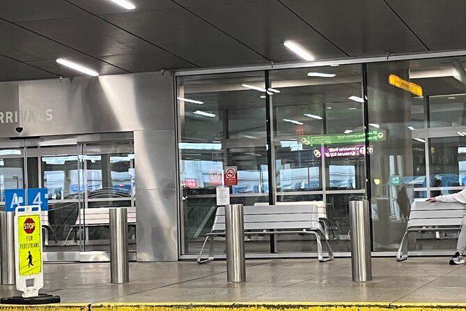 Columbus International Airport Private Transfer With Bus or Coach - Accessibility Considerations