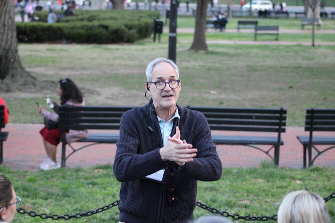 Discounted DC Day Tour Highlights In Full Colors- Free Snacks - Accessibility Features