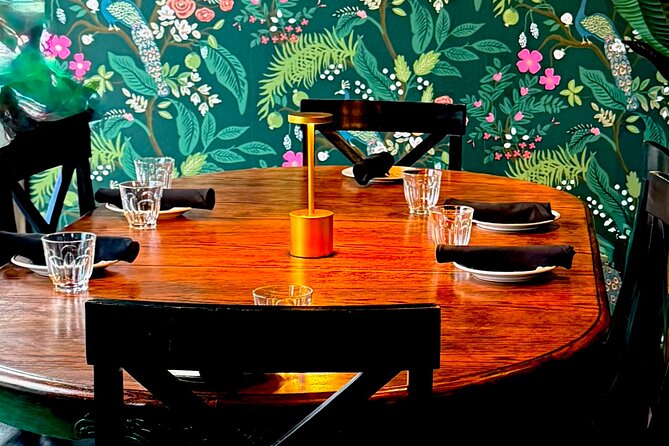 Fort Lauderdale Off the Beaten Path Food Tour Experience - The Guided Storytelling Experience