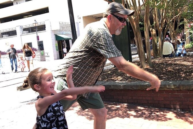 Fun City Scavenger Hunt in by 3Quest Challenge - Exploring the Meeting and Pickup Details