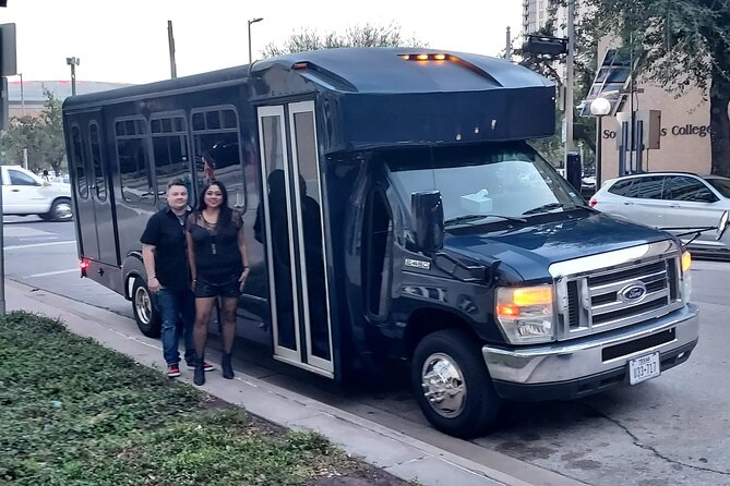 Group Transportation Houston to Galveston Cruise & Hotels 16 PAX. - Vehicle Specifications