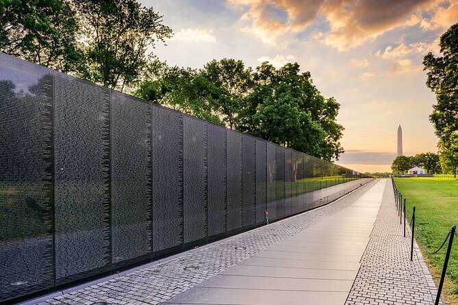 Guided Tour of The National Mall Memorials - Booking Information